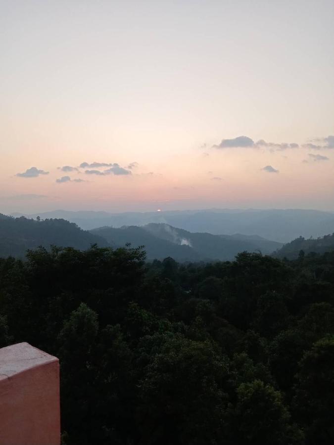 Terre Terrace Glamping - Doichang Ban Huai Khai Exterior foto
